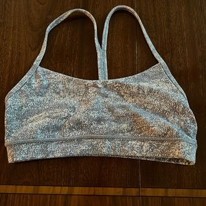 Lululemon Flow Y bra